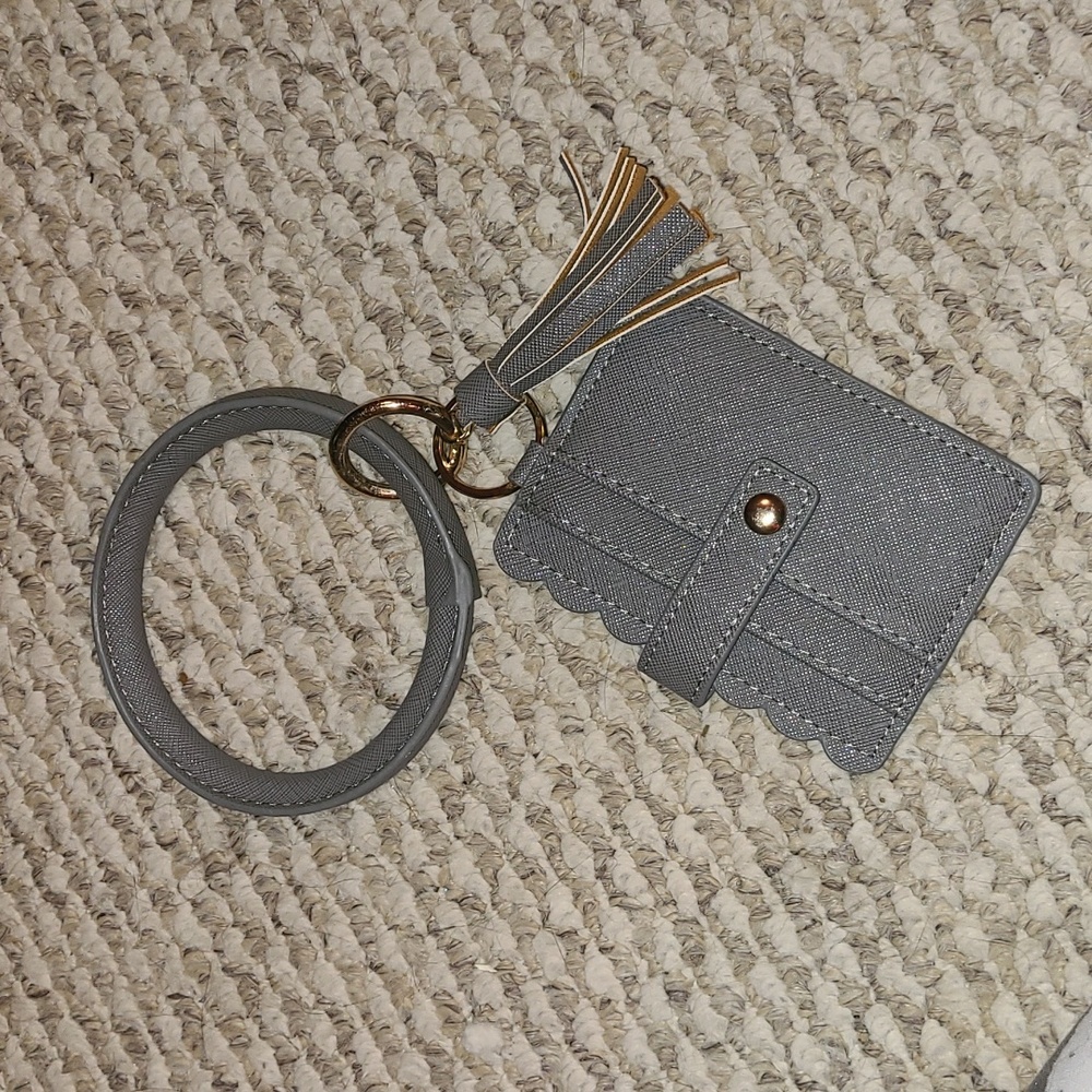Wristlet keychain wallet